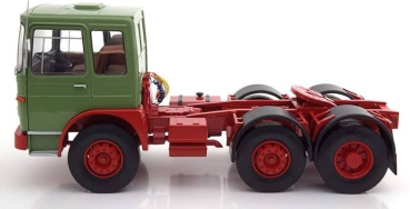 Preview: Road Kings 180052 | 1/18 1972 MAN 16304 F7 grün/rot